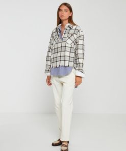 Newchat.shop25675aa2f5 2