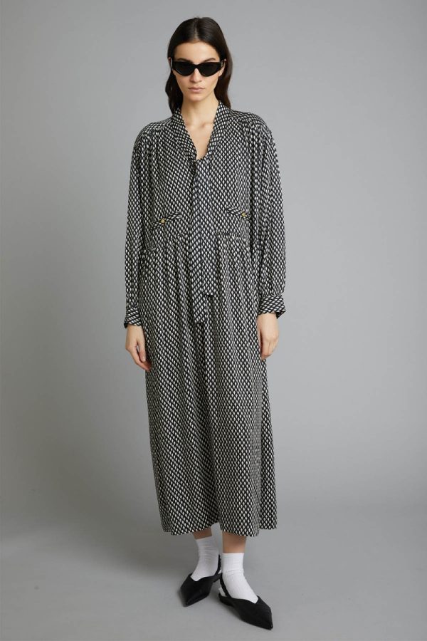 Newchat.shop381c43358e 1