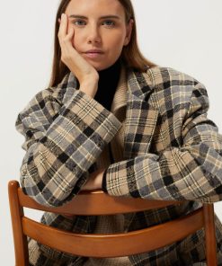 Newchat.shop900b49260b 2