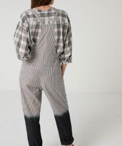 Newchat.shopc41fd4f07a 3